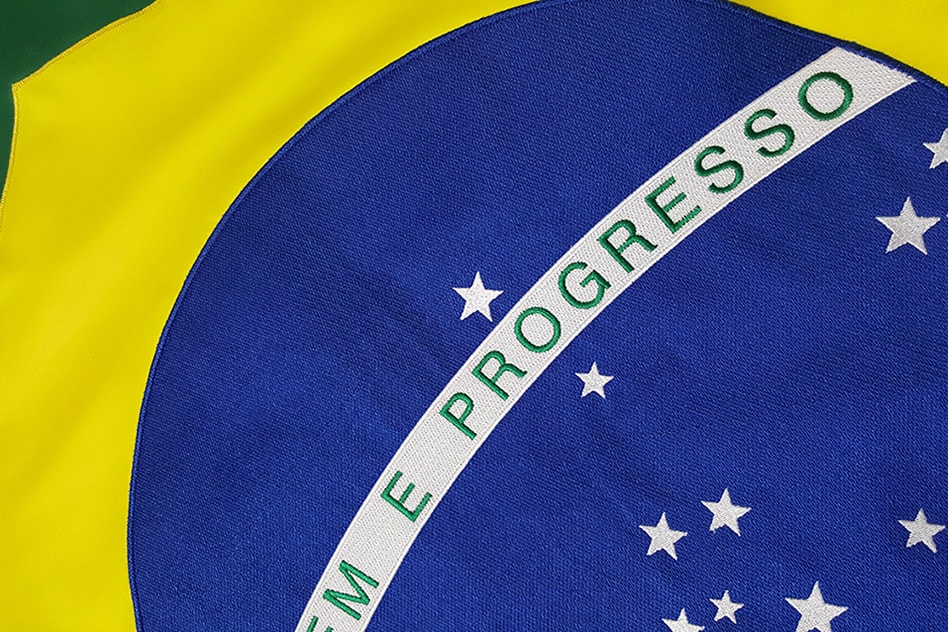 venta de bandera de brasil bordada